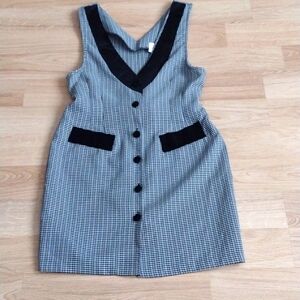 Houndstooth Sleeveless Jumper Retro Style size 7 Vintage